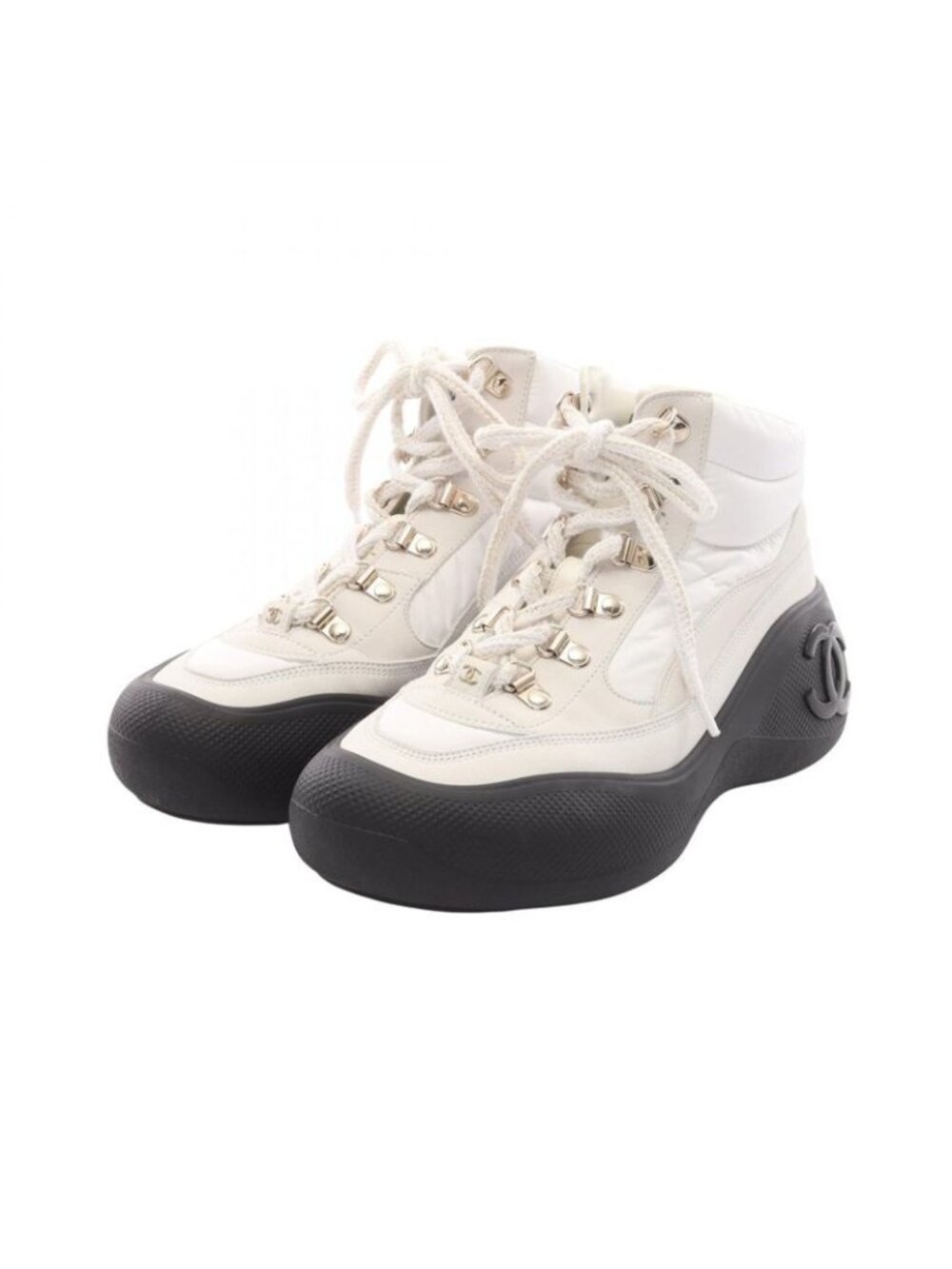 Chanel Sneakers CC Logo Leather Nylon - Picture 1 of 11